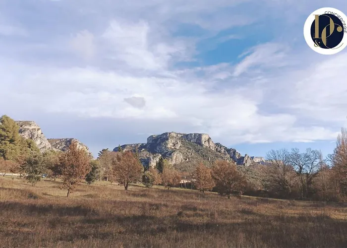 Holiday home Cabanon Authentique, Moustiers, Ruisseau Et Jardin Moustiers-Sainte-Marie